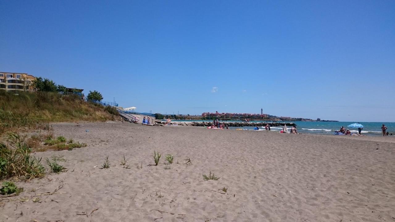 Akb Apartment Sea View Aheloj Kültér fotó
