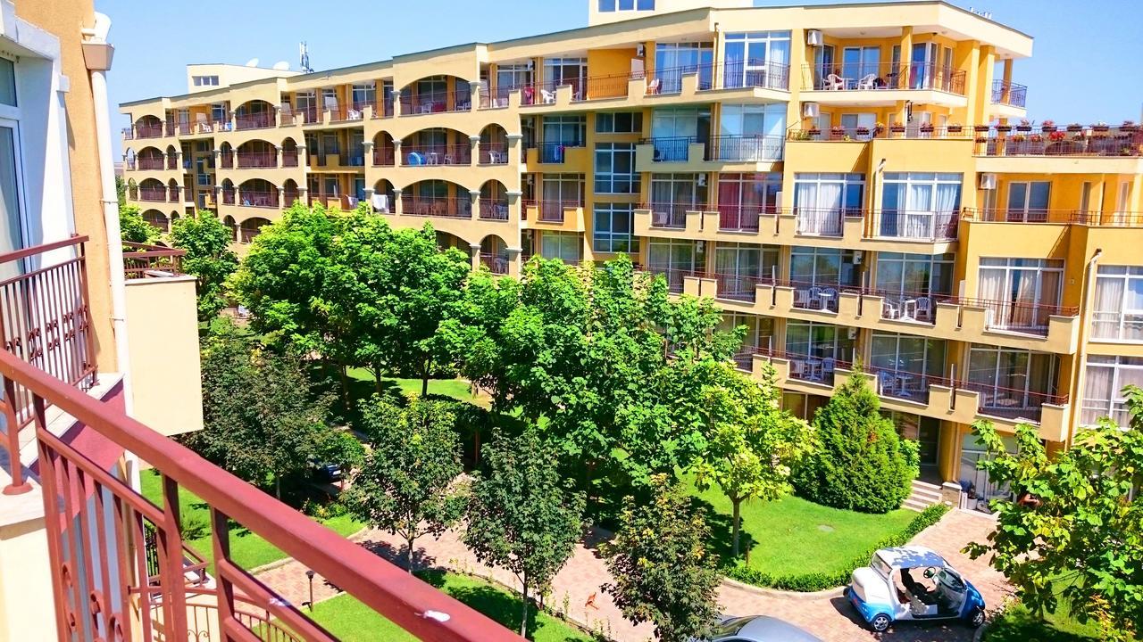 Akb Apartment Sea View Aheloj Kültér fotó